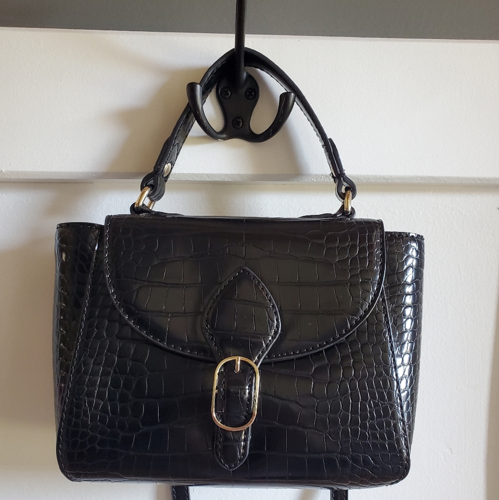 COPY - Banana republic mini crossbody